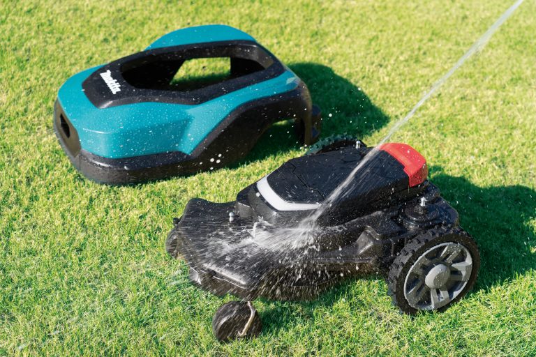 JL Tools Makita RM350D Robotmaaier 2